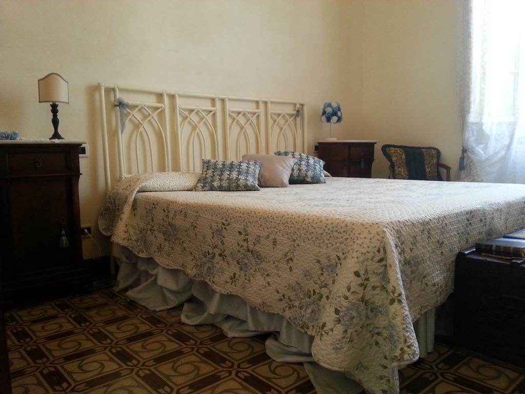 Casa Simonetti Bed & Breakfast Torre del Lago Puccini Bilik gambar